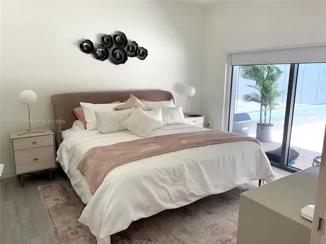 1000 Brickell Plaza Miami FL 33131