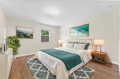 17077 SW 93rd Street Miami FL 33196