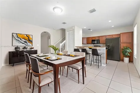 17077 SW 93rd Street Miami FL 33196