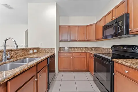 17077 SW 93rd Street Miami FL 33196