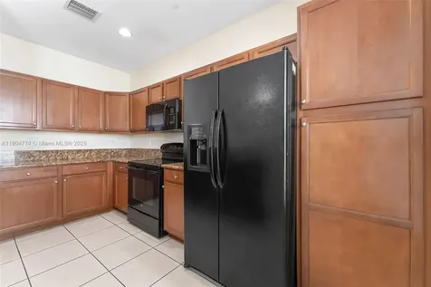 17077 SW 93rd Street Miami FL 33196