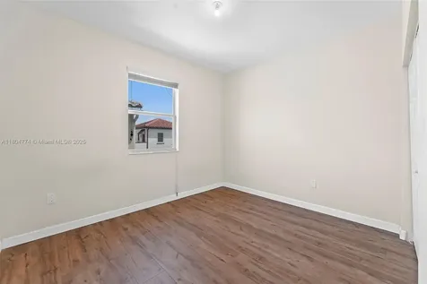 17077 SW 93rd Street Miami FL 33196