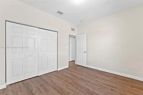 17077 SW 93rd Street Miami FL 33196
