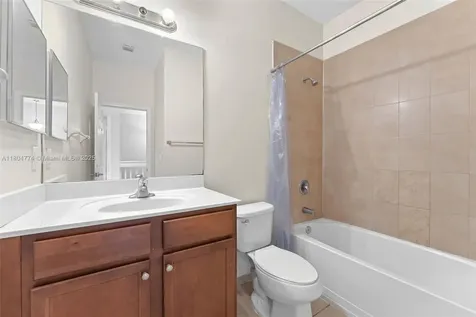 17077 SW 93rd Street Miami FL 33196