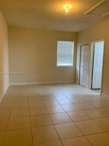 17077 SW 93rd Street Miami FL 33196