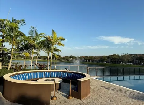 17077 SW 93rd Street Miami FL 33196