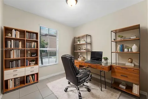 17077 SW 93rd Street Miami FL 33196