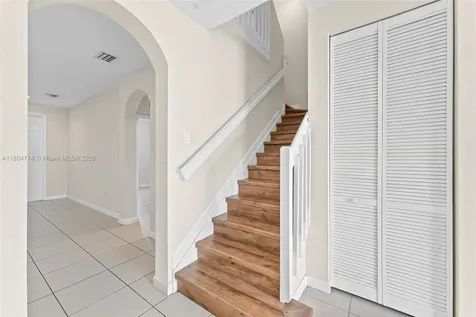 17077 SW 93rd Street Miami FL 33196