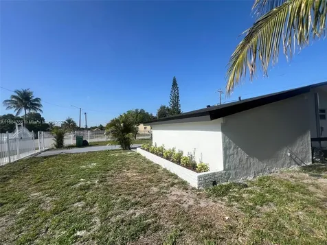 18740 NW 42nd Place Miami Gardens FL 33055