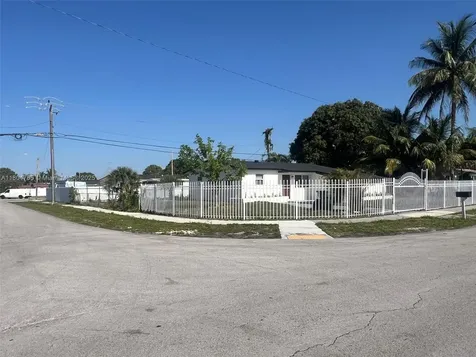 18740 NW 42nd Place Miami Gardens FL 33055