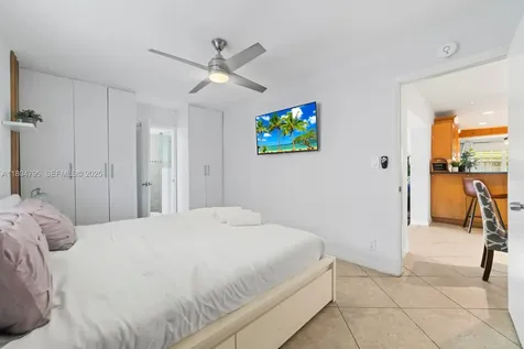 2708 Cleveland Street Hollywood FL 33020