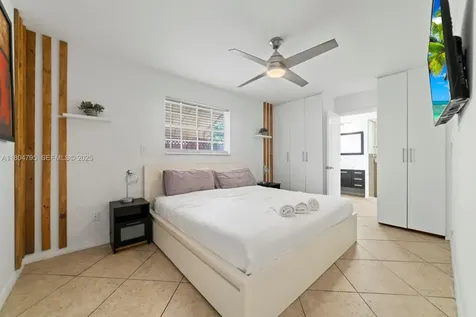 2708 Cleveland Street Hollywood FL 33020