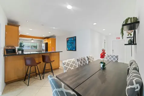 2708 Cleveland Street Hollywood FL 33020