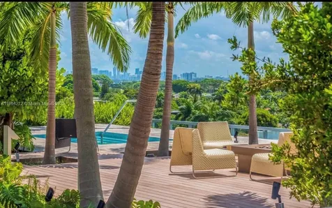 9940 W Bay Harbor Drive Bay Harbor Islands FL 33154