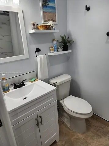 812 Lake Mcgregor Drive Fort Myers FL 33919