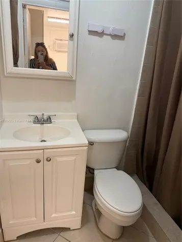 2445 SW 18th Street Miami FL 33145