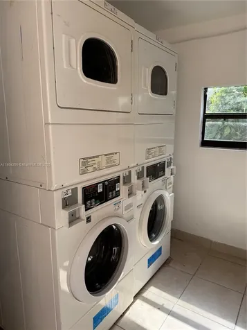 2445 SW 18th Street Miami FL 33145