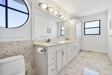 5630 W Waterford Drive Davie FL 33331