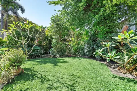 5630 W Waterford Drive Davie FL 33331