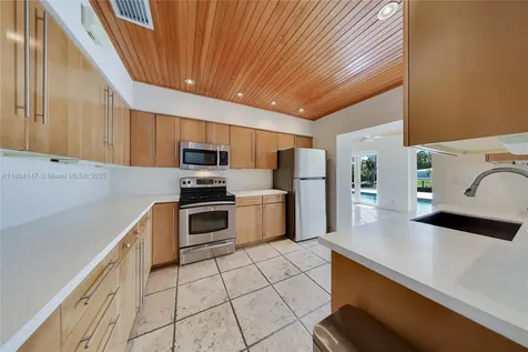 6400 Caballero Boulevard Coral Gables FL 33146