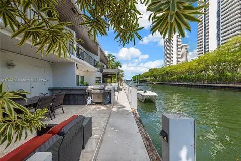 3553 NE 171st Street North Miami Beach FL 33160