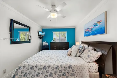 3553 NE 171st Street North Miami Beach FL 33160