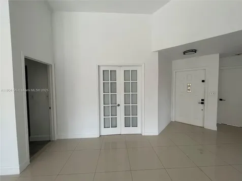 11351 SW 8th Place Pembroke Pines FL 33025
