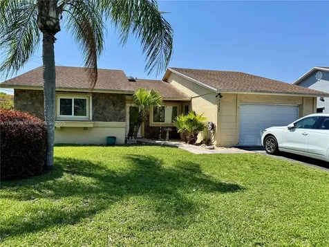1237 N Fieldlark Lane Homestead FL 33035