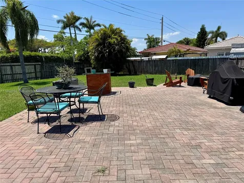 1237 N Fieldlark Lane Homestead FL 33035