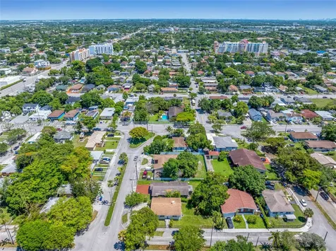 1515 NW 49th Street Miami FL 33142