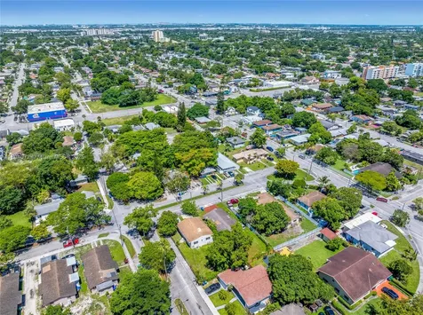 1515 NW 49th Street Miami FL 33142