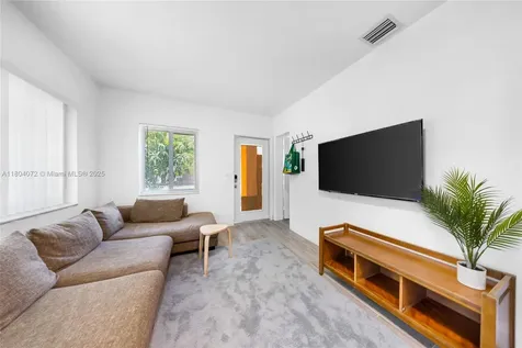 1515 NW 49th Street Miami FL 33142