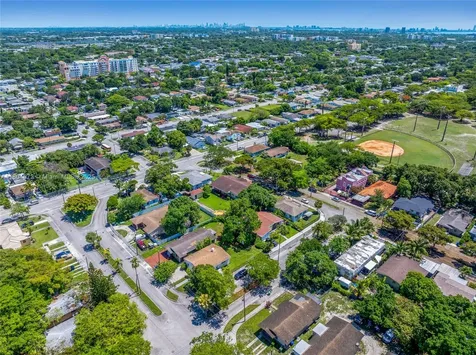 1515 NW 49th Street Miami FL 33142
