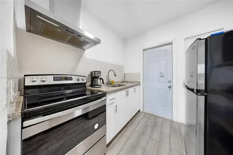 1515 NW 49th Street Miami FL 33142