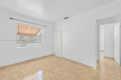 104 SW 7th Avenue Hallandale Beach FL 33009