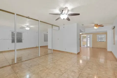 104 SW 7th Avenue Hallandale Beach FL 33009