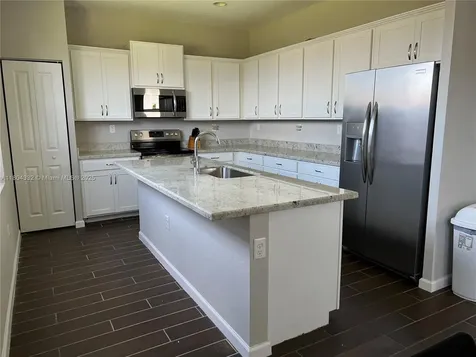 27921 SW 134th Court Homestead FL 33032