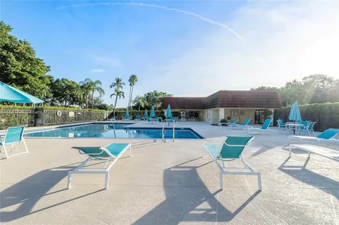 718 NW 98th Circle Plantation FL 33324