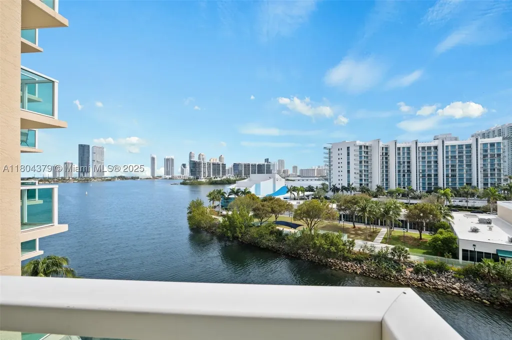 3330 NE 190th Street Aventura FL 33180