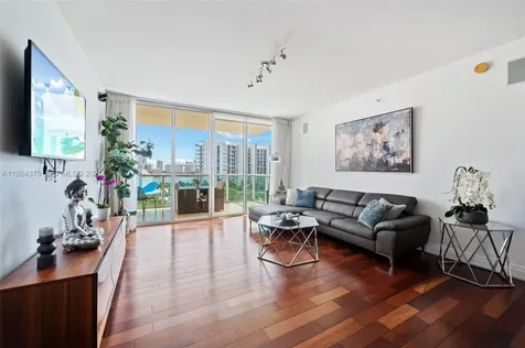 3330 NE 190th Street Aventura FL 33180