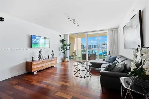 3330 NE 190th Street Aventura FL 33180
