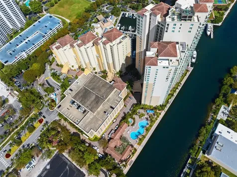 3330 NE 190th Street Aventura FL 33180