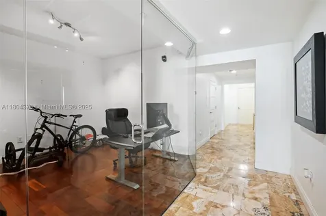 3330 NE 190th Street Aventura FL 33180
