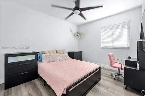 1857 SE 20th Road Homestead FL 33035