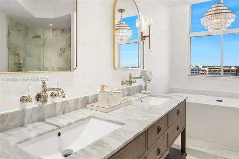 9751 E Bay Harbor Drive Bay Harbor Islands FL 33154
