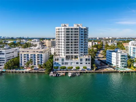 9751 E Bay Harbor Drive Bay Harbor Islands FL 33154