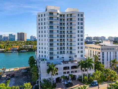 9751 E Bay Harbor Drive Bay Harbor Islands FL 33154