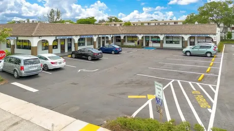 1100-04 Sunset Strip Sunrise FL 33313