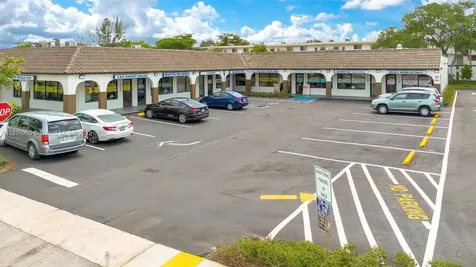 1072 Sunset Strip Sunrise FL 33313