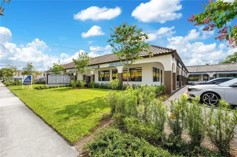 1072 Sunset Strip Sunrise FL 33313